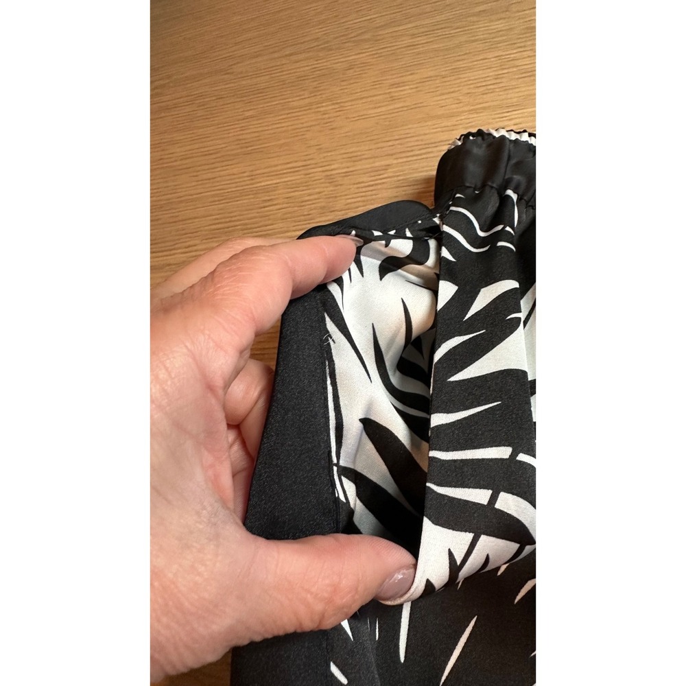 Michael Kors Pants Womens Size 4 Black White Tropical Jogger Drawstring - Picture 8 of 11